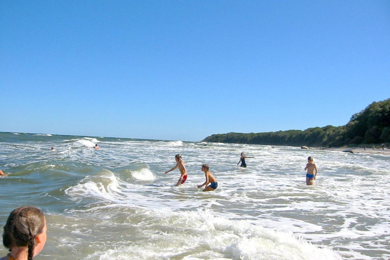 Strandnahe Ferienwohnung Mit Eigener Terrasse - Feriendorf Bakenberg Fewo D06 Дранске Экстерьер фото